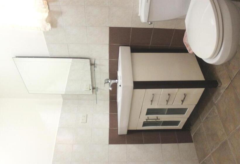 酒店 Lost Horizon Beach Dive Resort