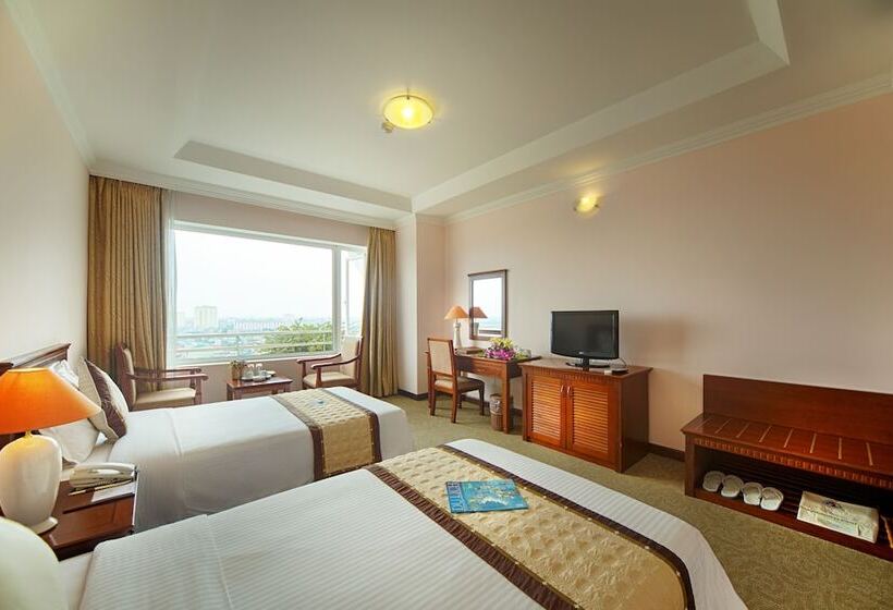 Hotel Muong Thanh Grand Phuong Dong