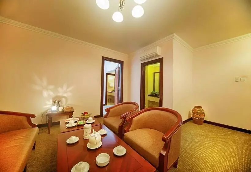 هتل Muong Thanh Grand Phuong Dong
