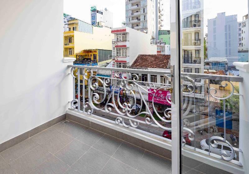 Navy Hotel Nha Trang