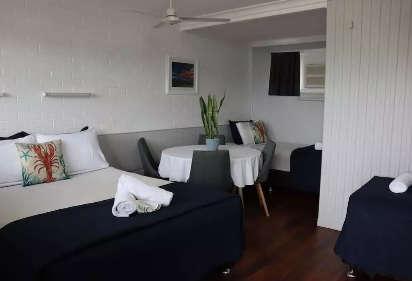 Almare Tourist Motel