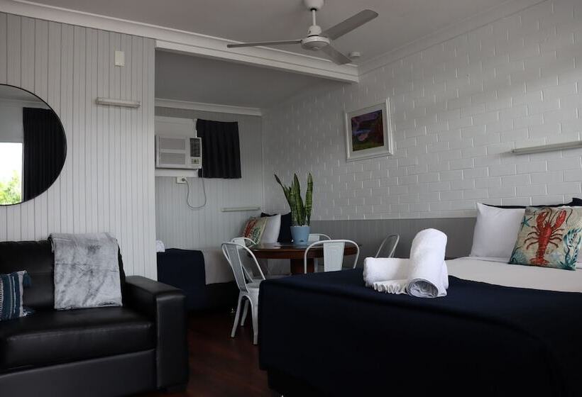 Almare Tourist Motel