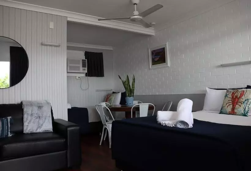 Almare Tourist Motel