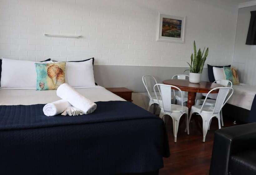 Almare Tourist Motel