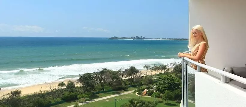 Beach On Sixth