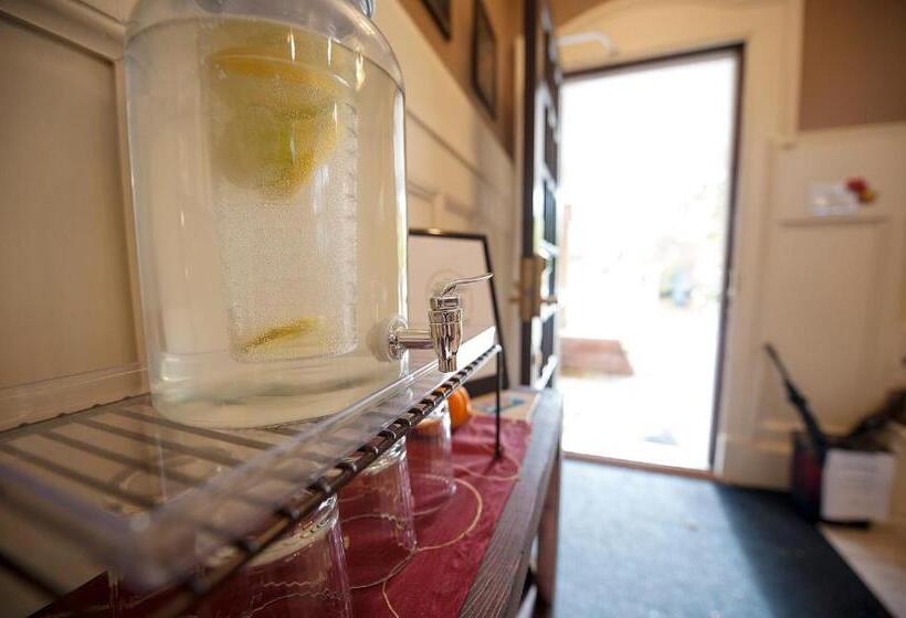 צימר The Sonata Inn