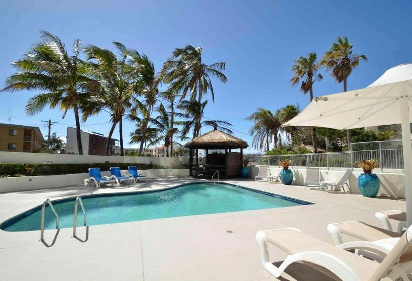 Chateau Royale Beach Resort Maroochydore