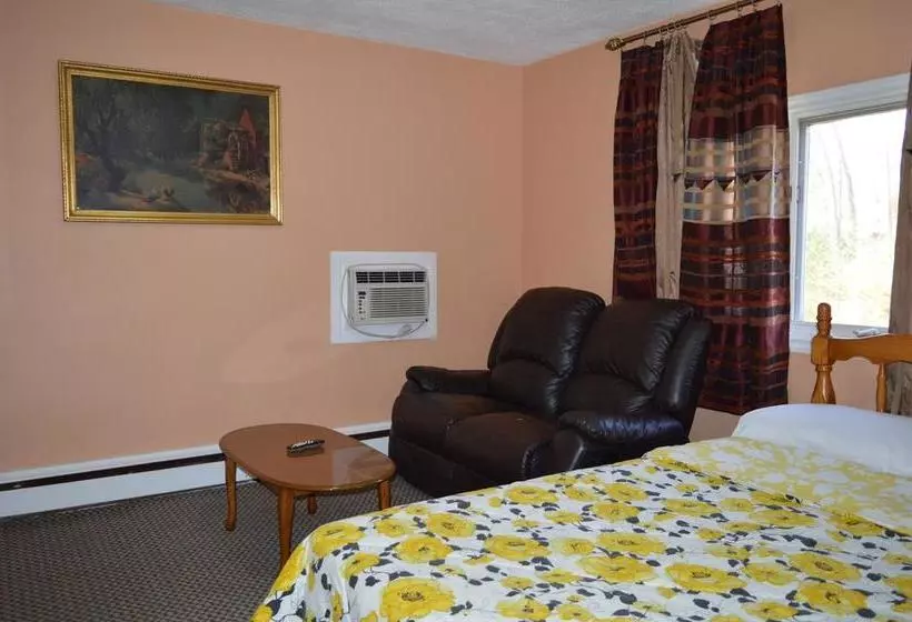 East Court Motel