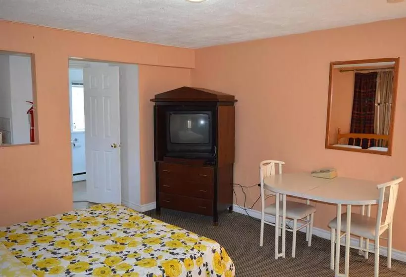 East Court Motel