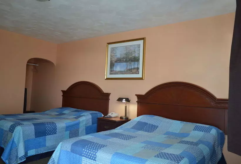 East Court Motel