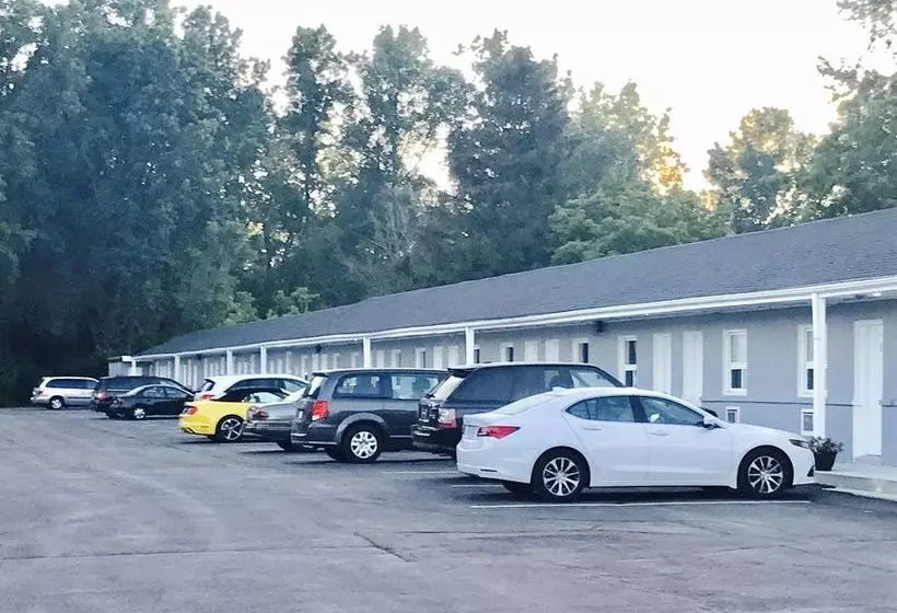 East Court Motel