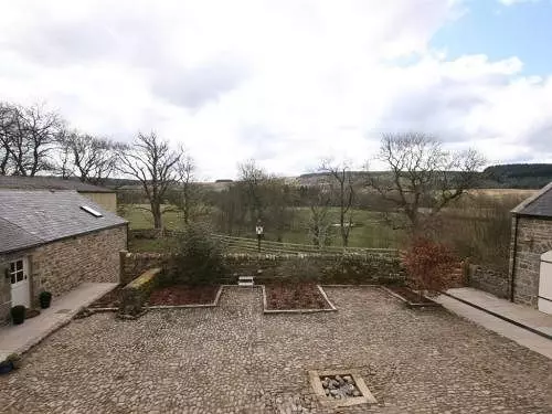 Falstone Barns