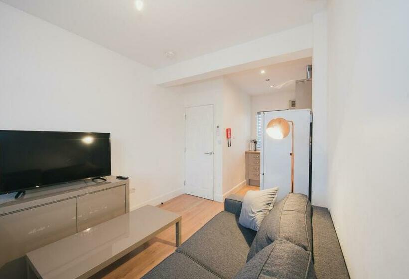 Home Sweet Home By Paymán Club