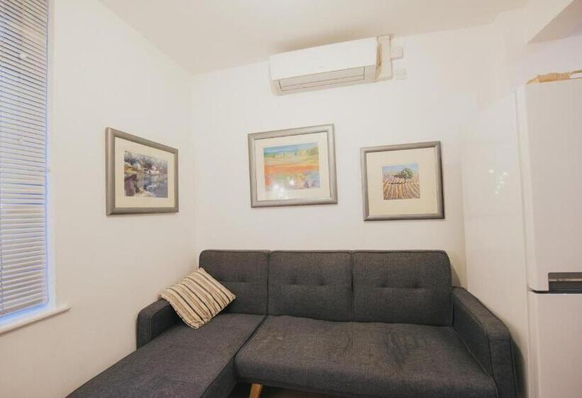 Home Sweet Home By Paymán Club