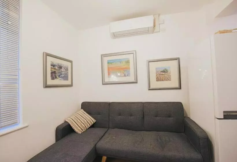 Home Sweet Home By Paymán Club