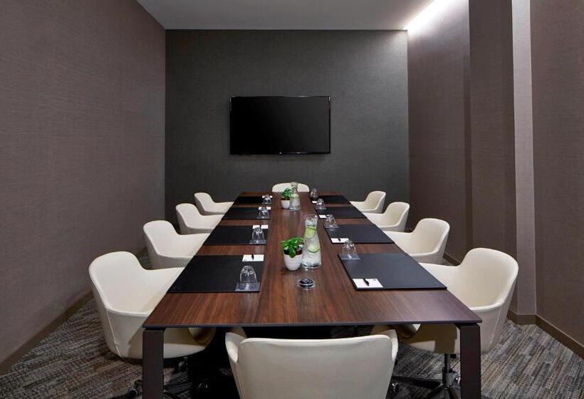 Ac Hotel By Marriott Portland Downtown, Or