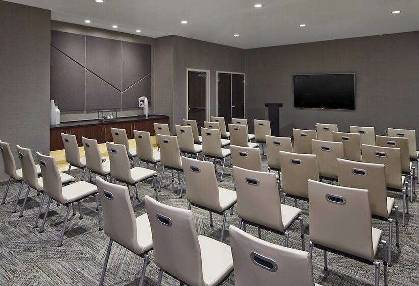 Ac Hotel By Marriott Portland Downtown, Or