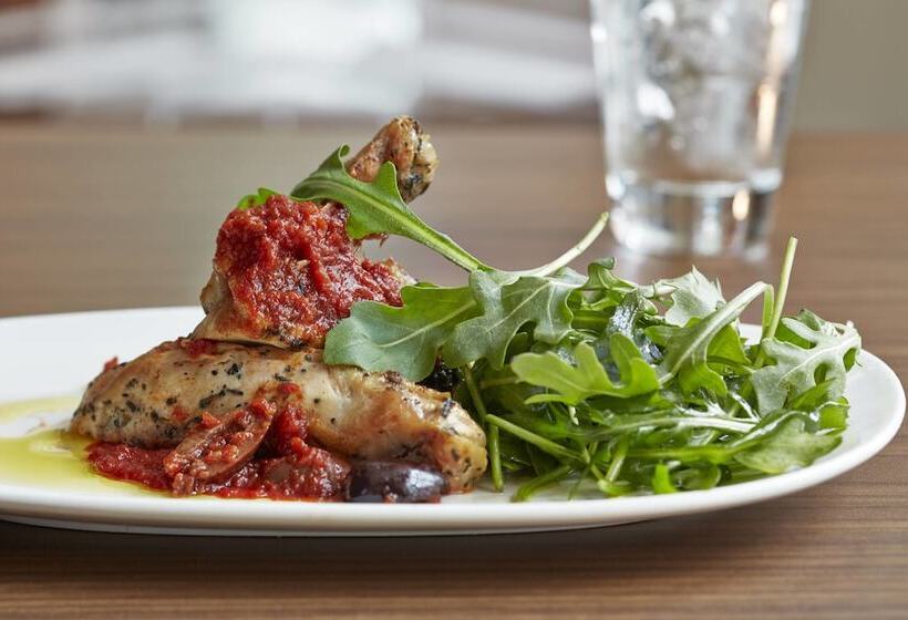 Ac Hotel By Marriott Portland Downtown, Or