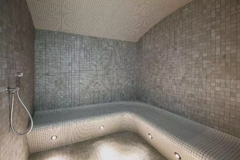 Hotel Bob