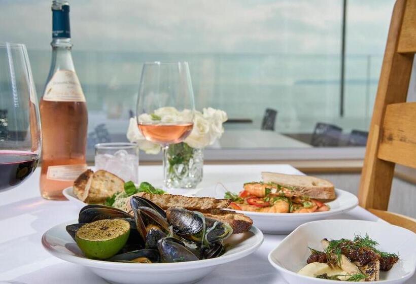 Channel View Boutique Hotel Adults Only