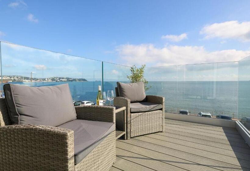 Channel View Boutique Hotel Adults Only