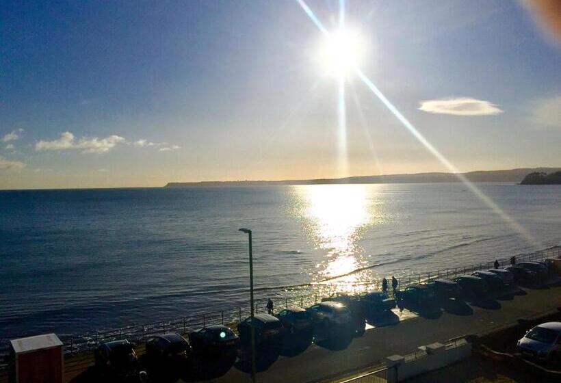 Channel View Boutique Hotel Adults Only