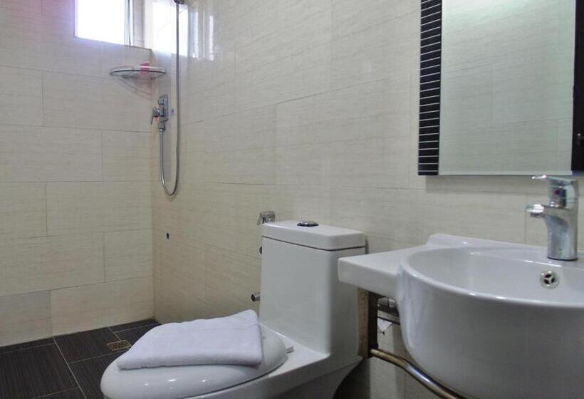 호텔 Classic Kinabalu