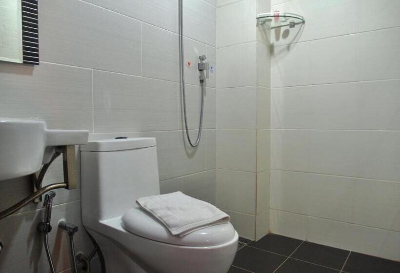 호텔 Classic Kinabalu