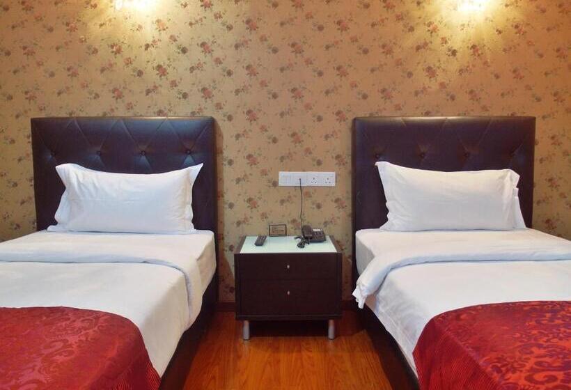 호텔 Classic Kinabalu