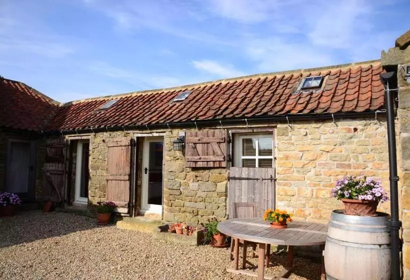 هتل Folly Hall Farm