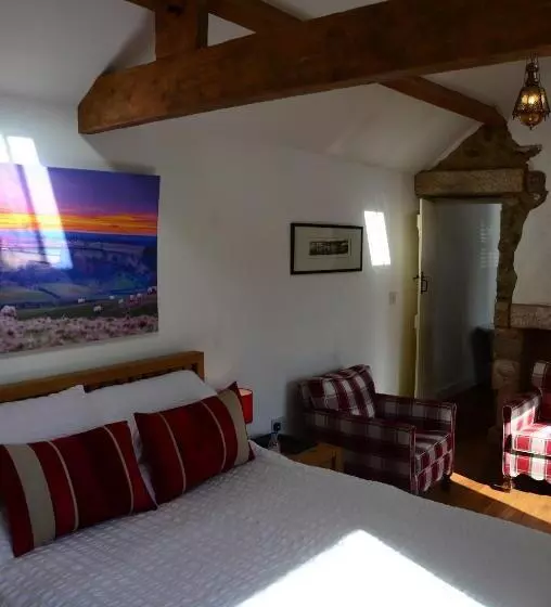 هتل Folly Hall Farm