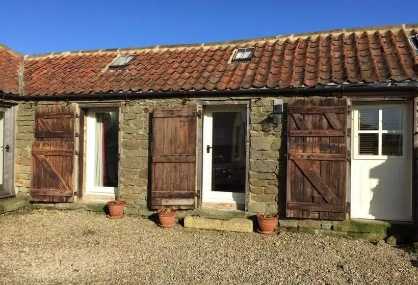هتل Folly Hall Farm