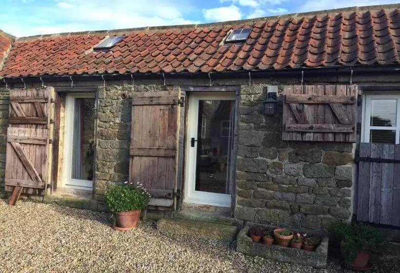 هتل Folly Hall Farm