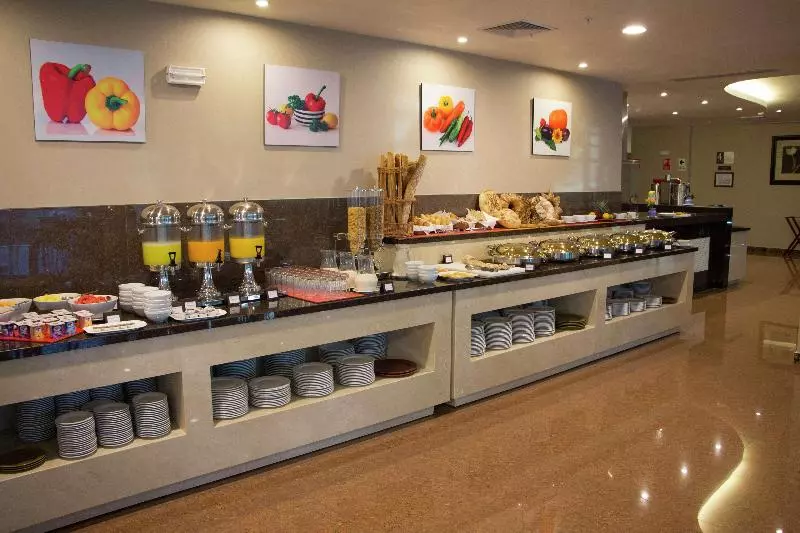 هتل Hilton Garden Inn Lima Surco, Peru
