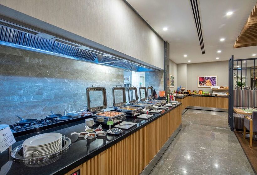 Отель Hilton Garden Inn Safranbolu