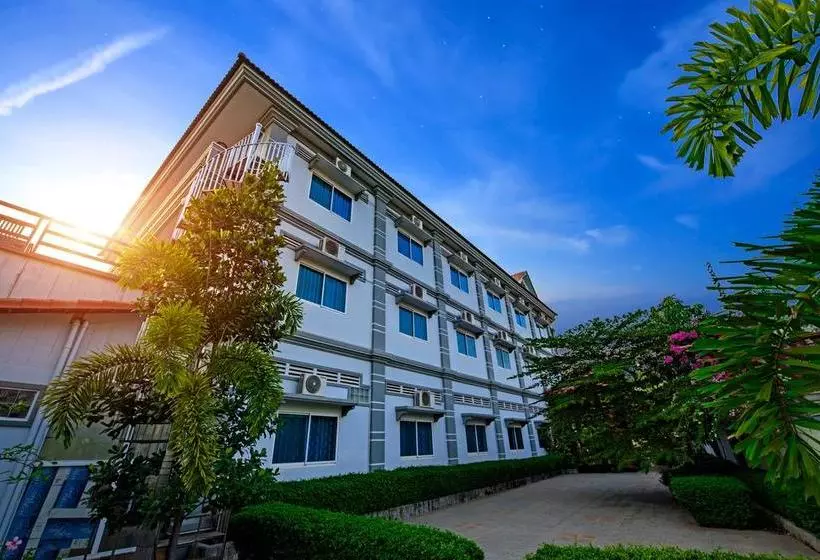 هتل Angkor Magic Tree Cambodia