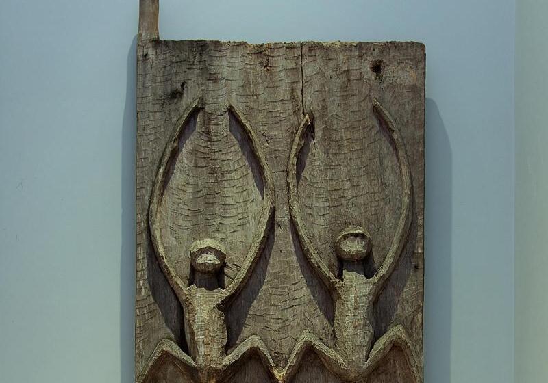 Hotel Room & Vespa 4