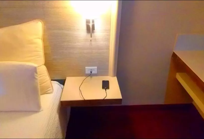 هتل Royal Inn