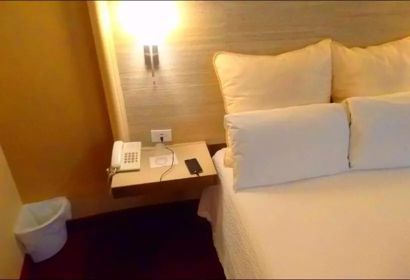 هتل Royal Inn