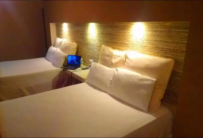 هتل Royal Inn