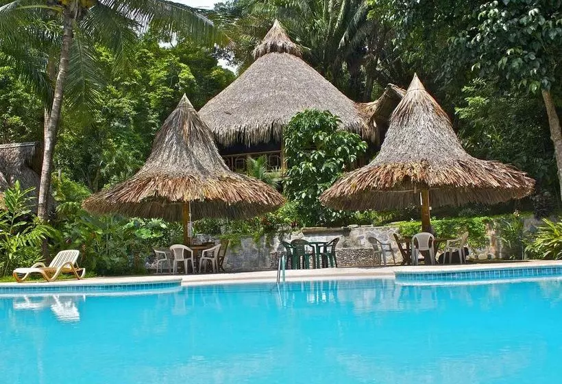 هتل Villas Pico Bonito