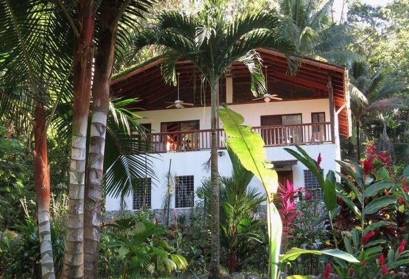 هتل Villas Pico Bonito