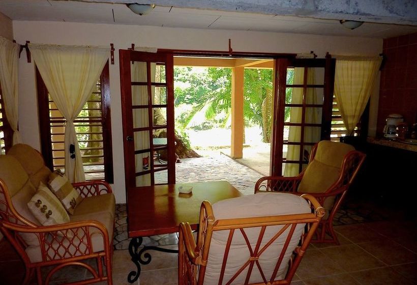 هتل Villas Pico Bonito