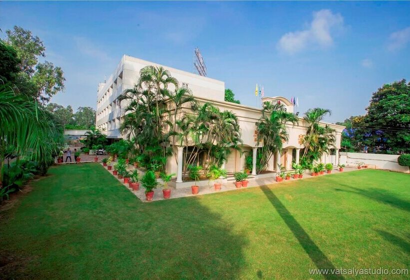 Hotel Vits Shalimar Ankleshwar