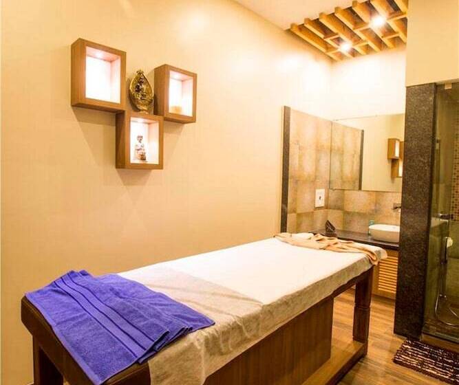 Hotel Vits Shalimar Ankleshwar