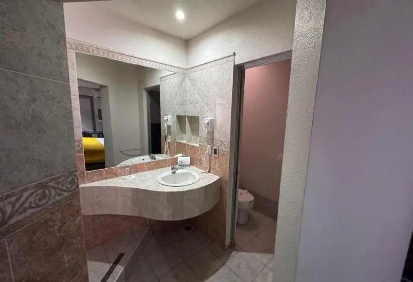 Motel Fronorte   Adults Only
