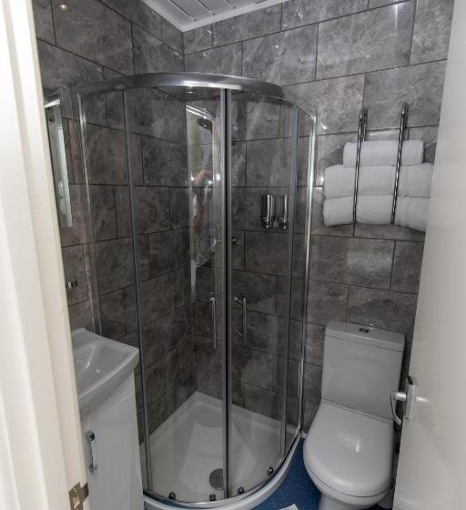 ペンション California Guest House