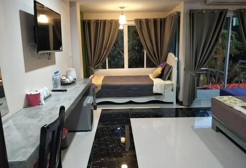 پانسیون Raiwin Place