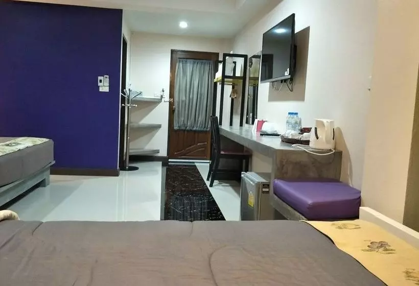 پانسیون Raiwin Place