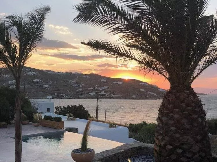 Aelia Mykonos